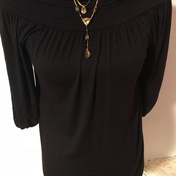 Zenana Black Top - Picture 8 of 8